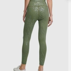 Calvin Klein Performance Metallic Green Performance Leggings NWOT